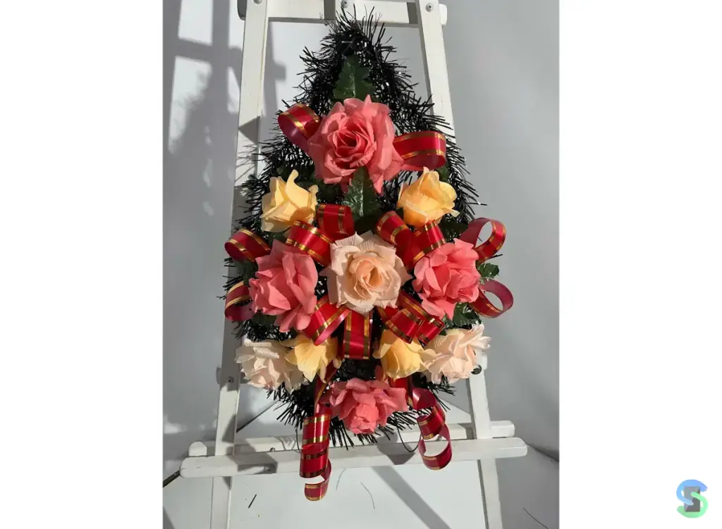 Венок поминальный "Коралл №1" 55 см.