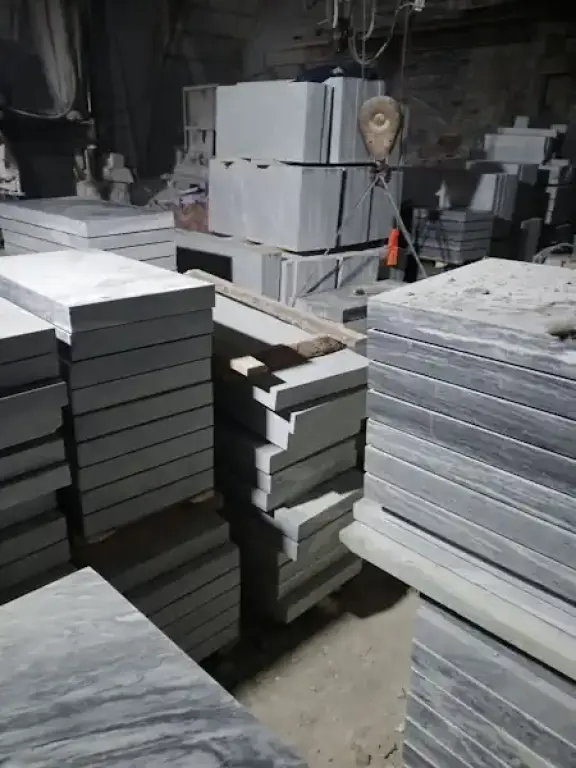 Памятники 120х45х6 Уфалейский мрамор