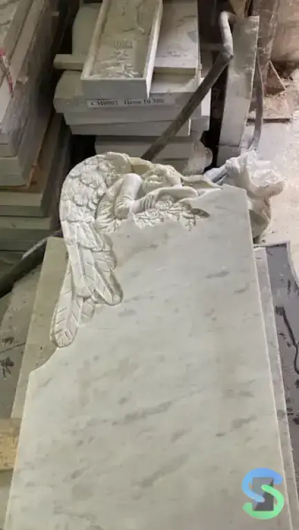 Памятники 120х60х7 мрамор Коелга